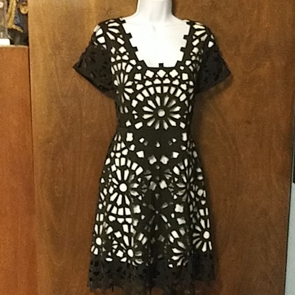 NWT GRACIA "Kadu" Black Cutout Dress -Large - NWT